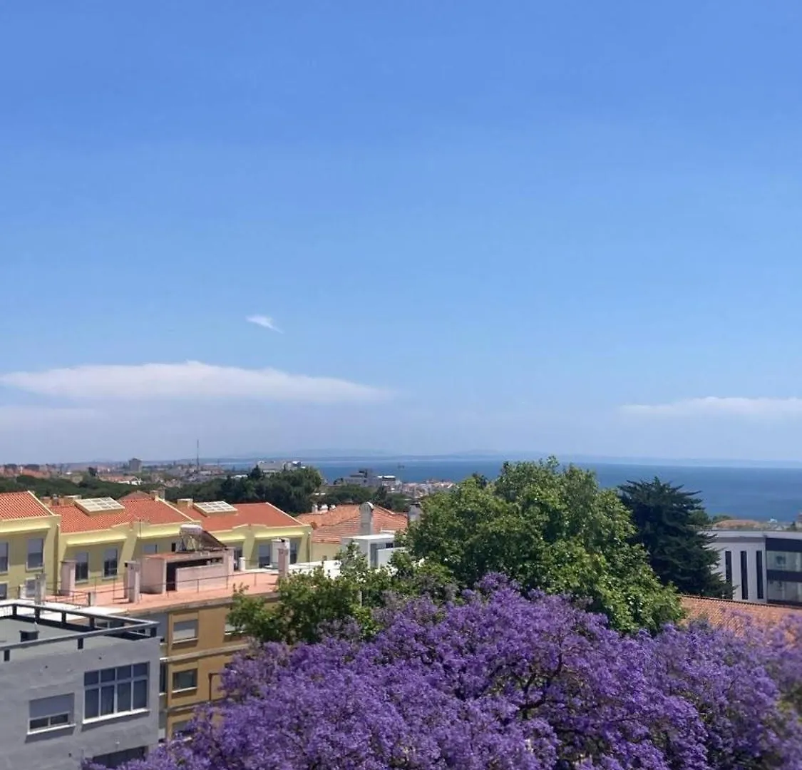 Estoril Nice View & Location - 4 People Apartment